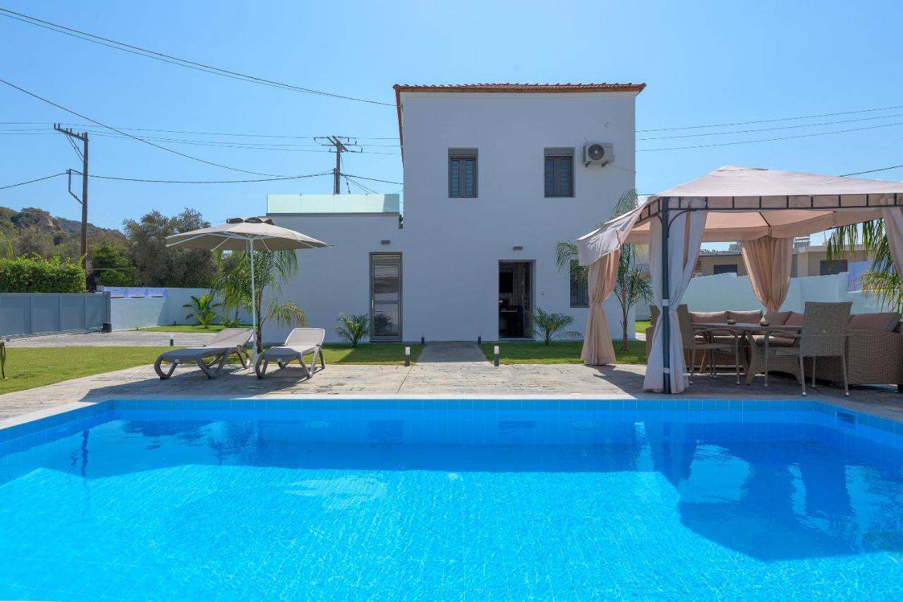 איקסיה Villa Costa מראה חיצוני תמונה